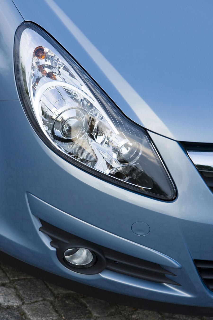  Opel Corsa 2007 года  (фото 47 из 96)